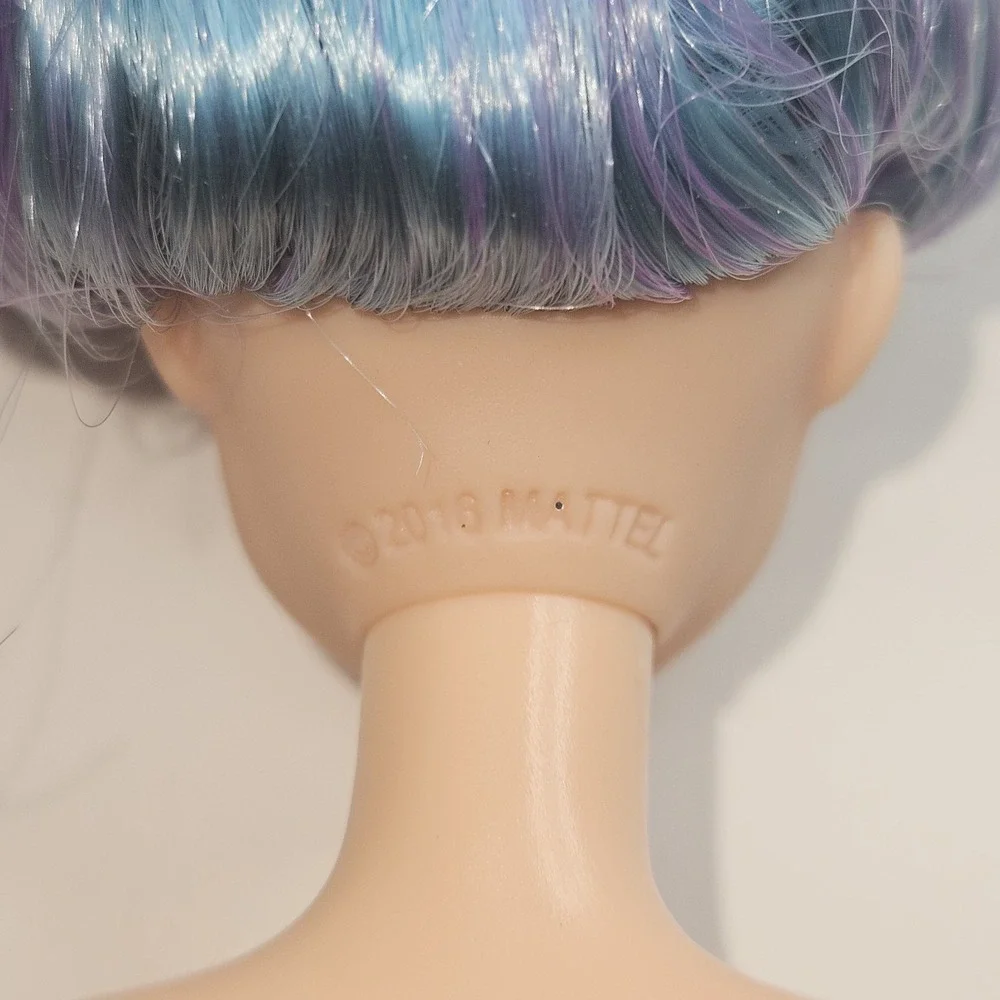 Barbie Fashion Doll Lavender Hair Purple Blue Highlights Mattel